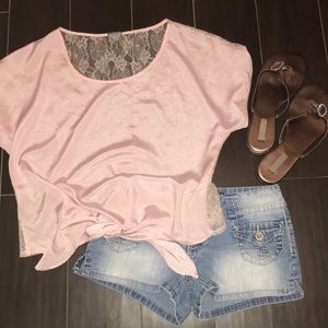 Cute lace back shirt